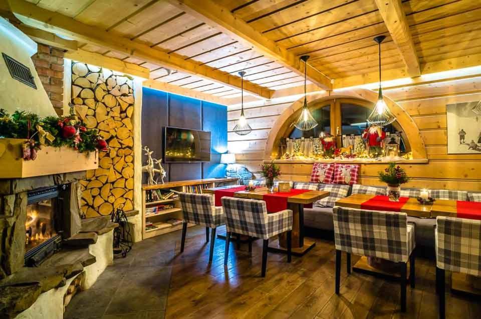 Sichlanski Dworek & Spa Мурзасичле Екстериор снимка