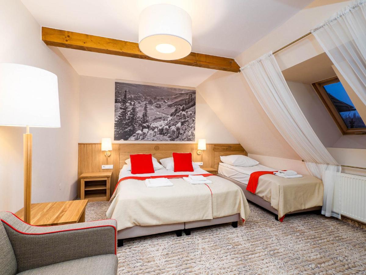 Sichlanski Dworek & Spa Мурзасичле Екстериор снимка
