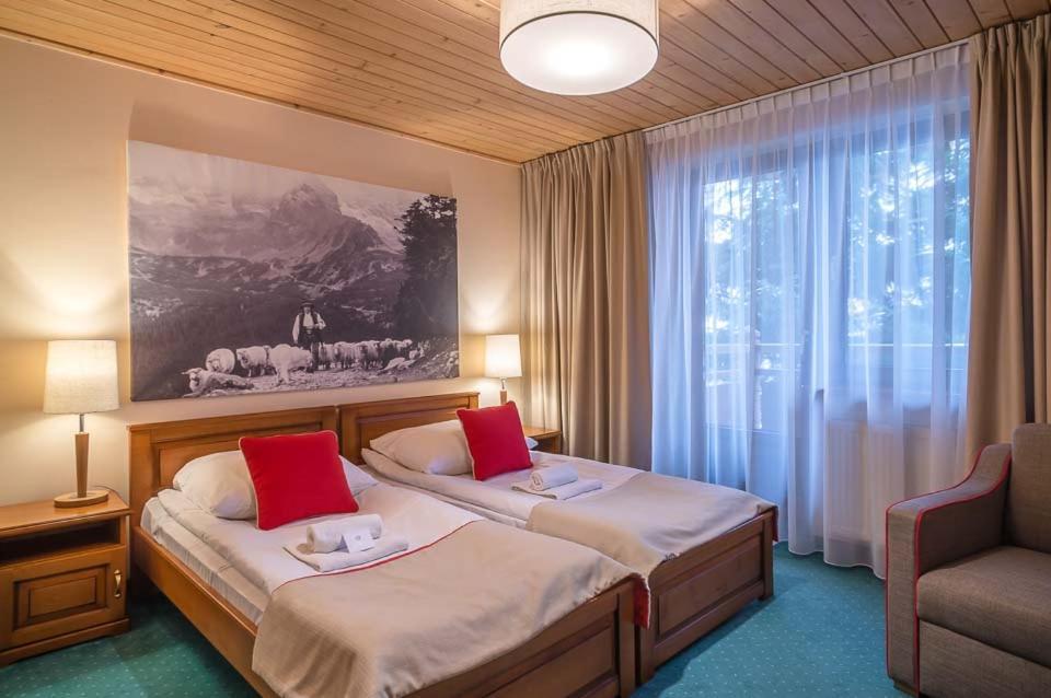 Sichlanski Dworek & Spa Мурзасичле Екстериор снимка